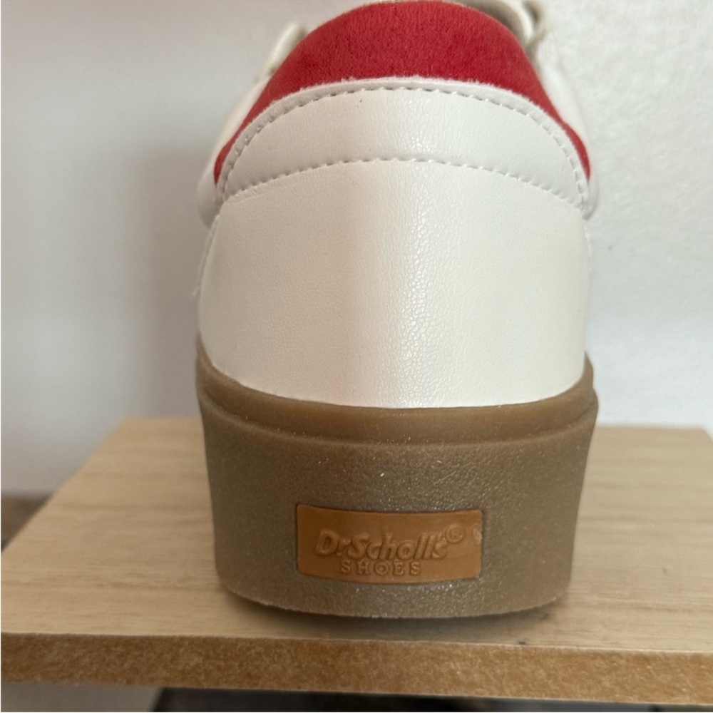 Dr. Scholl's White and Tan Women's Sneakers • Brand new, in original packaging. - Picture 9 of 12